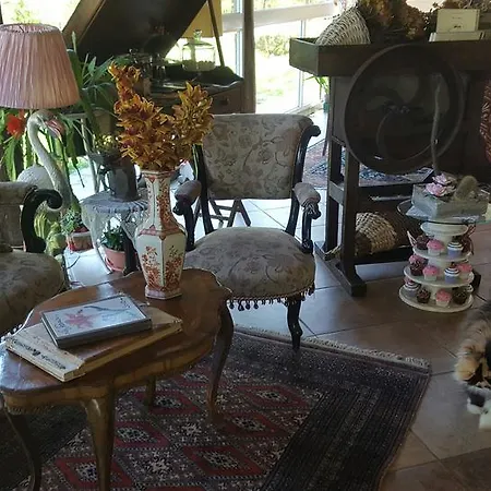 Le Radici Bed & Breakfast